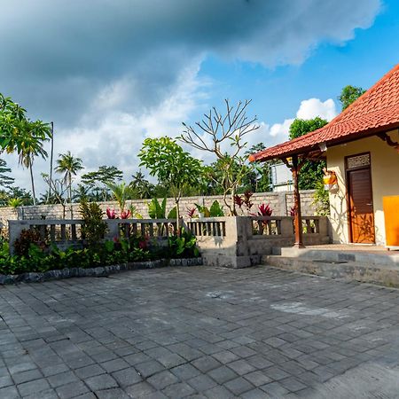 Villa Padang Santhi Ubud Esterno foto