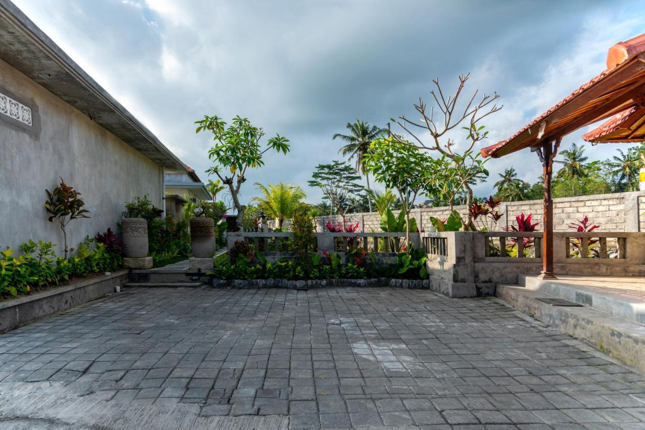 Villa Padang Santhi Ubud Esterno foto