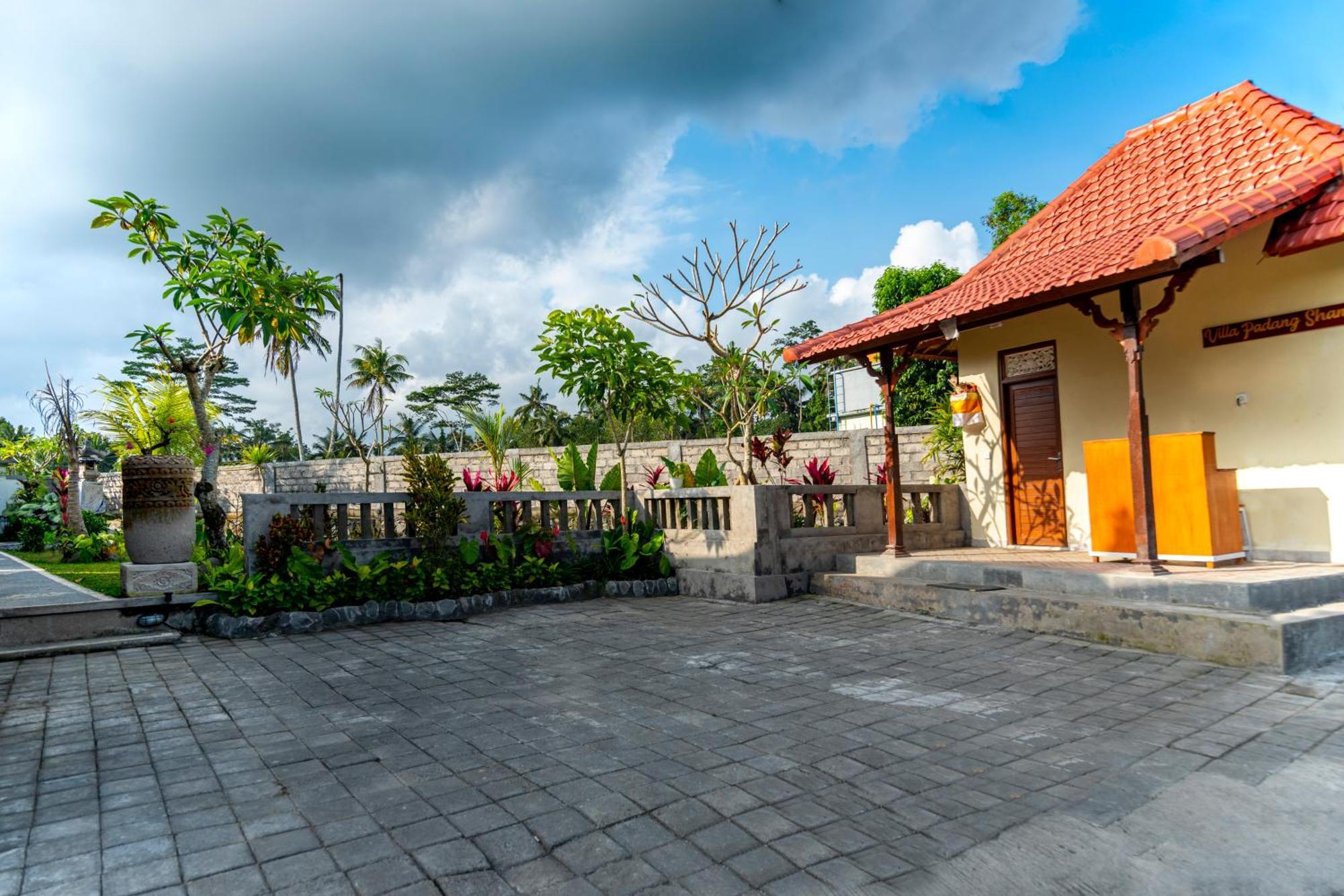 Villa Padang Santhi Ubud Esterno foto